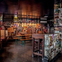 Aces & Eights Saloon Bar, Londra