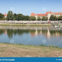 Tisza River Waterfront, Seghedino