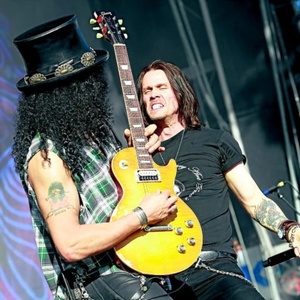 Slash feat. Myles Kennedy & The Conspirators