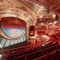 New Wimbledon Theatre, Londra