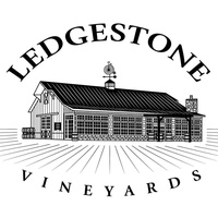 Concerti rock in LedgeStone Vineyards, Kaukauna, WI LedgeStone Vineyards, Kaukauna, WI
