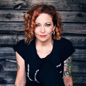 Anneke Van Giersbergen