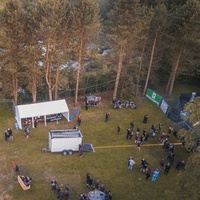 Festival Ground, Haby