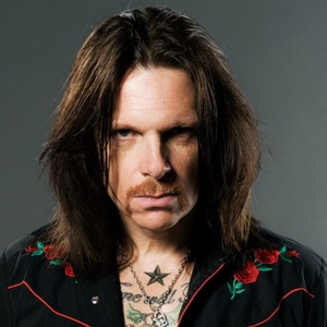 Ricky Warwick