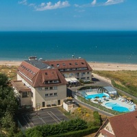 Place de la Plage, Merville-Franceville-Plage