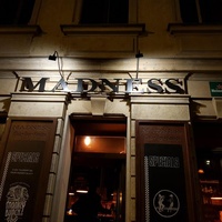 Madness Bar pub, Dresda