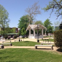 Town Square Park, Mountain Grove, MO