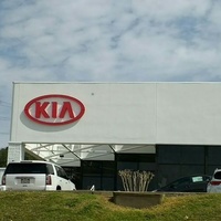 Concerti rock in Kia Store Anniston, Anniston, AL Kia Store Anniston, Anniston, AL