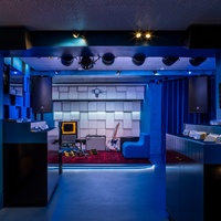 The Blue Basement, Londra