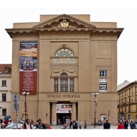 Hybernia Theatre, Praga