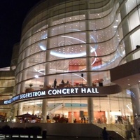 Concerti rock in Renée and Henry Segerstrom Concert Hall, Costa Mesa, CA Renée and Henry Segerstrom Concert Hall, Costa Mesa, CA